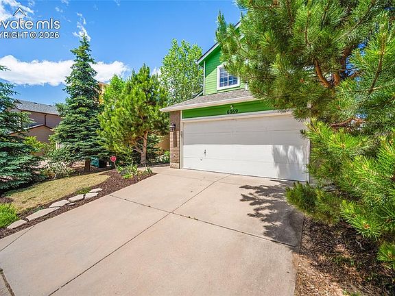 2nd image of 6069 Pioneer Mesa Dr