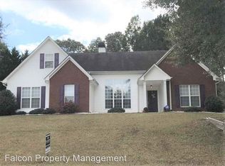 135 Ficus Ln, Fayetteville, GA 30215