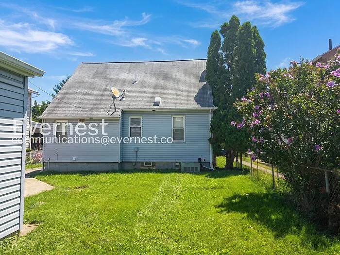 749 Racine Ave — Photo 23