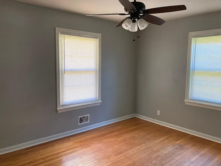 3405 Bryan Way — Photo 17