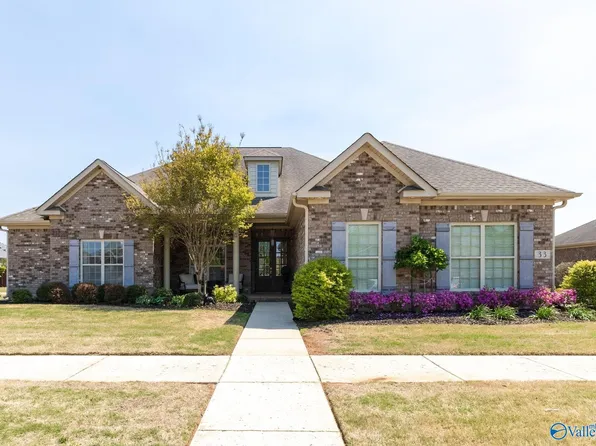33 Wax Ln SW, Huntsville, AL 35824