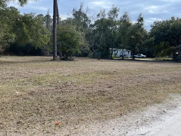 10091 Blue Waters Rd, Tallahassee, FL 32305