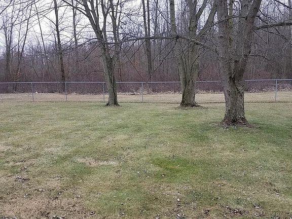 2nd image of 1835 Matheny Ave
