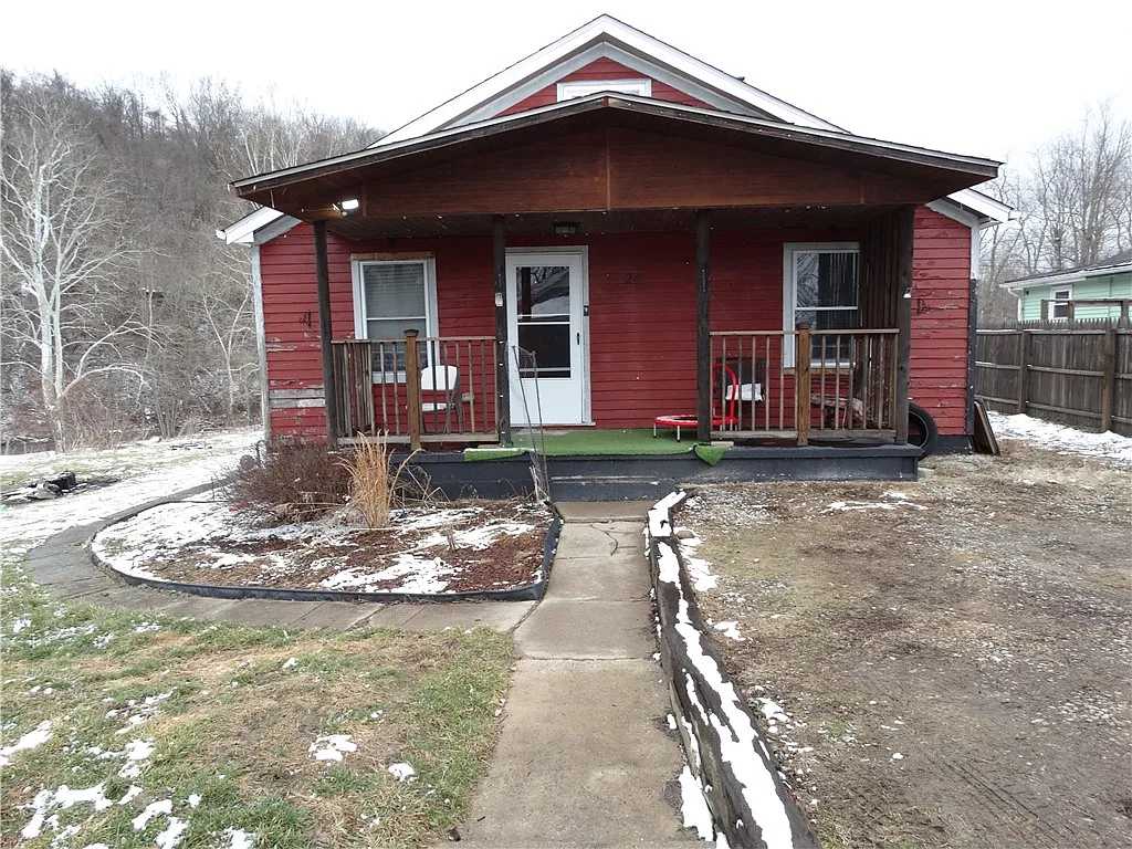 24 Hillman St photo 1