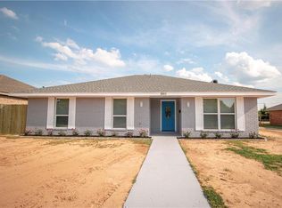 2015 Memorial Dr, Alexandria, LA 71301