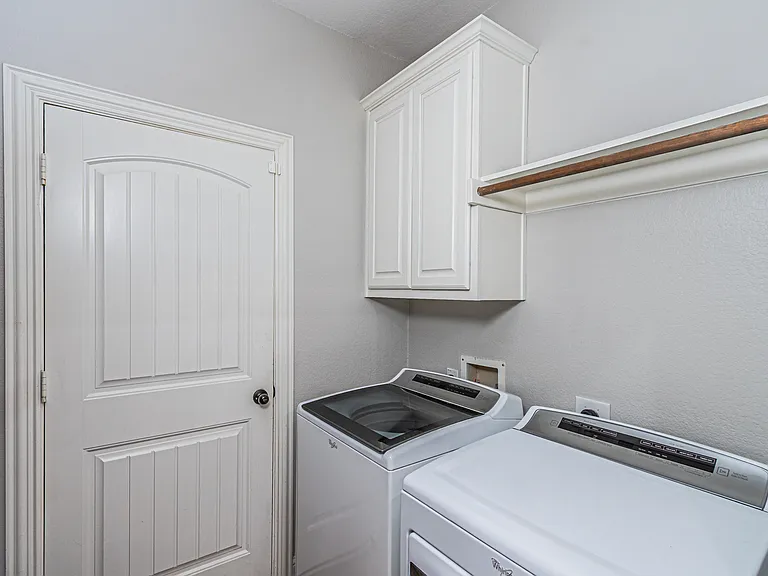 1805 Stetson Way — Photo 23