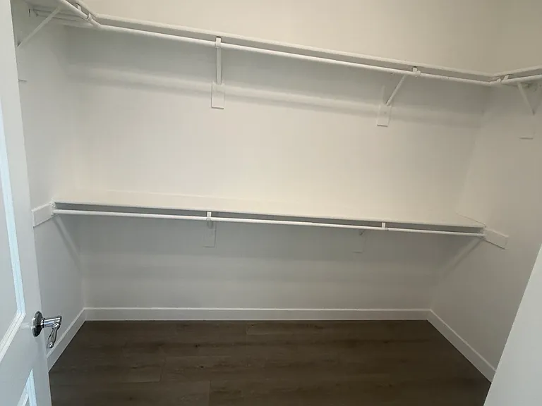 109 Cropton Ct — Photo 26