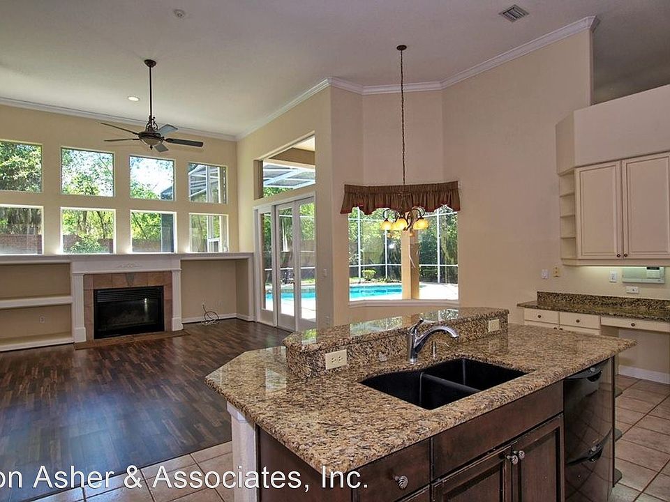 1st image of 8672 Great Cove Dr