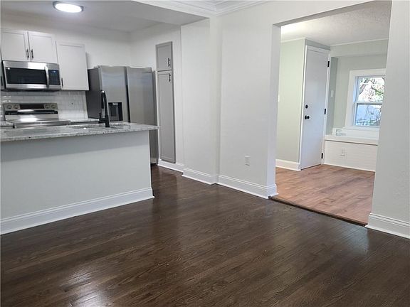 4th image of 4205 Benton Blvd