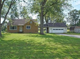 14523 Mayfield Rd, Huntsburg, OH 44046