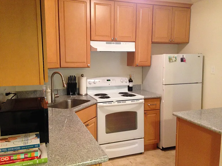 15 San Rafael Ave #4 — Photo 7