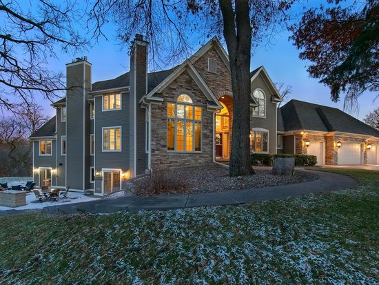 11037 Branching Horn, Eden Prairie, MN 55347