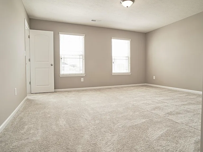 8709 Rowling Way — Photo 47