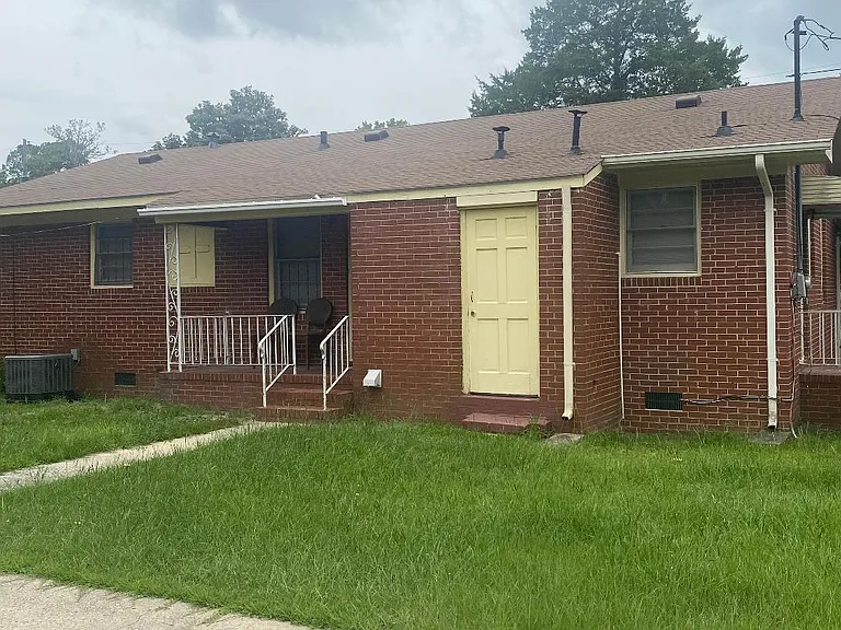 2997 Laney Ave — Photo 12