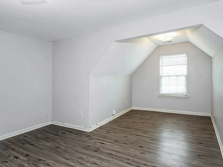 191 Camellia Way — Photo 7