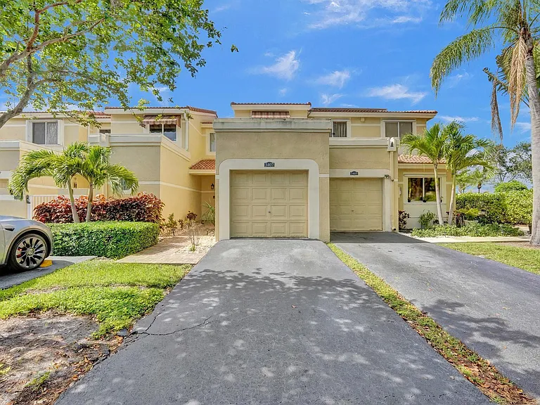 3407 Deer Creek Palladian Cir — Photo 1
