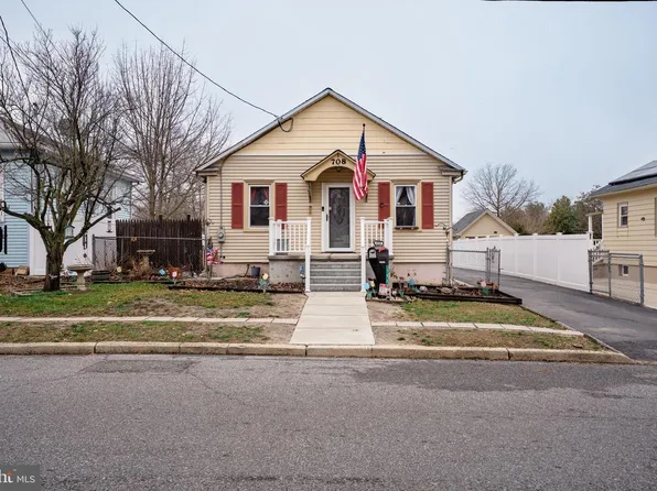 708 S Myrtle St, Vineland, NJ 08360