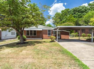917 Moravia St, Winston Salem, NC 27107
