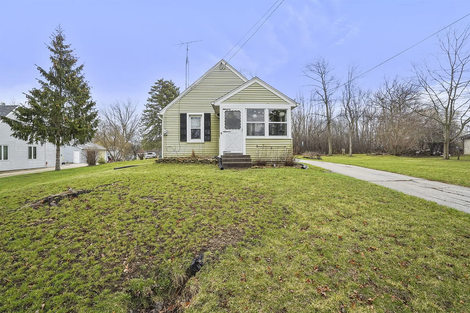 1725 Old Fancher Rd photo 1