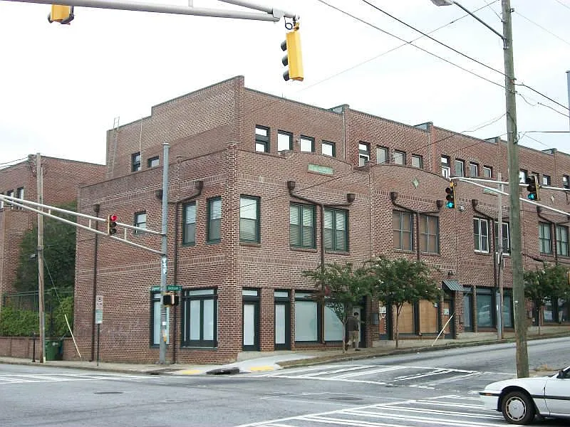 12 Jackson St SE