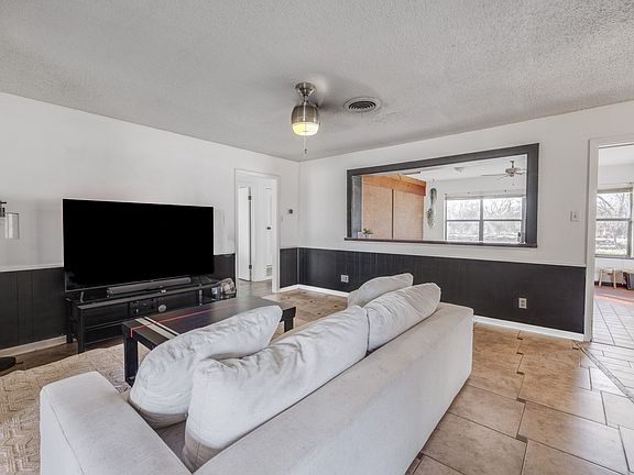 2nd image of 3126 Nonesuch Rd