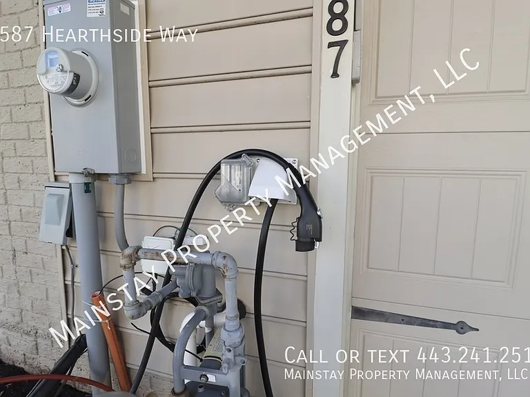 7587 Hearthside Way — Photo 24