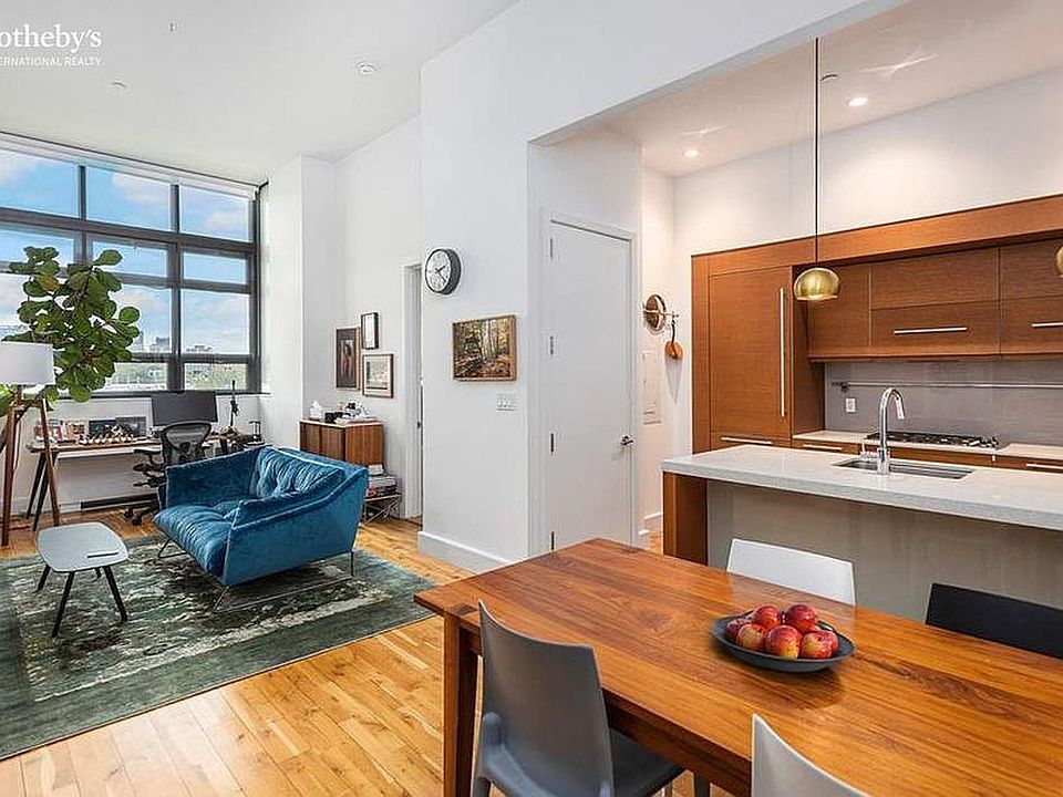 1st image of 360 Furman St APT 617