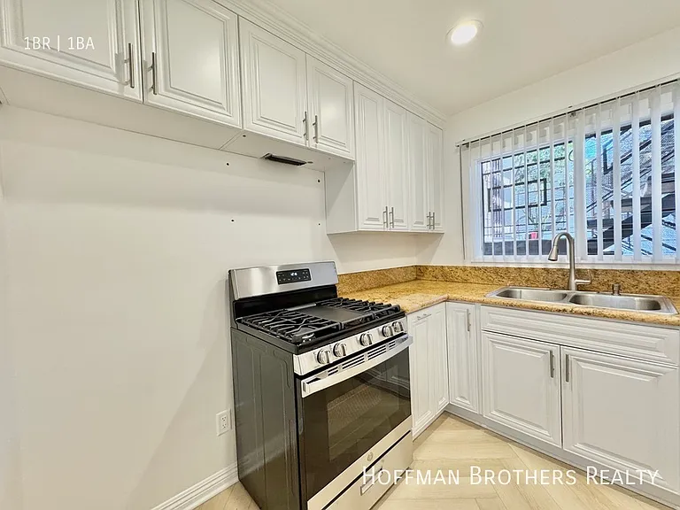 8407 Clinton Ave #5 — Photo 4