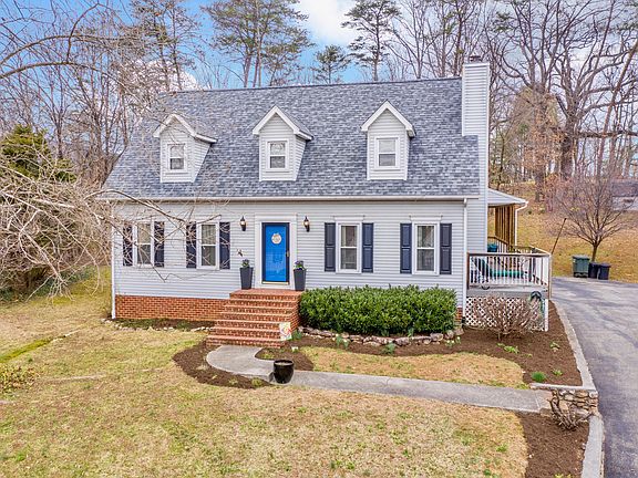 5th image of 505 N Woods Ct