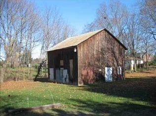 526 Middletown Rd, Hummelstown, PA 17036