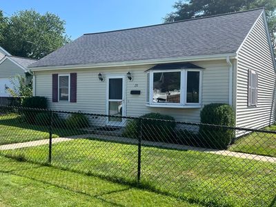 20 Hodges Ave, Somerset, MA, 02725