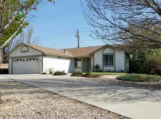 1949 Engineer Ct, Sparks, NV 89434