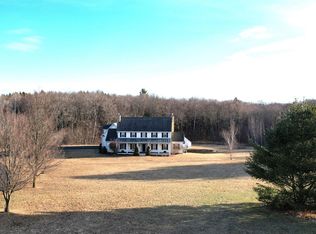 110 Saddlebrook Ln, Scotia, NY 12302
