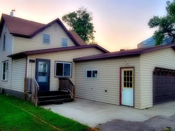 108 Westfall St, Beardsley, MN 56211