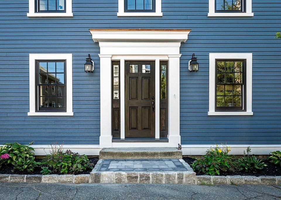 1st image of 10 Osborne St #1