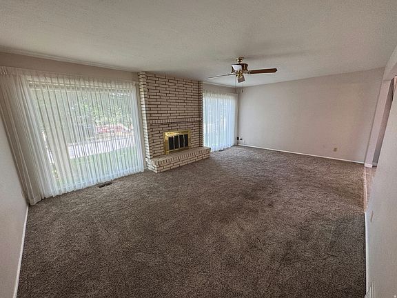 2nd image of 10 N Satsuma Dr