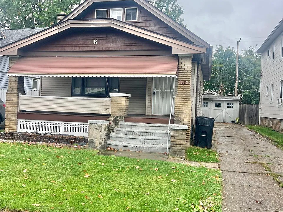 3488 W 125th St