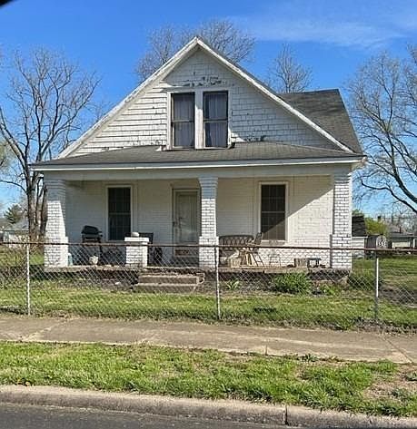 2nd image of 1515 Meadow Ave