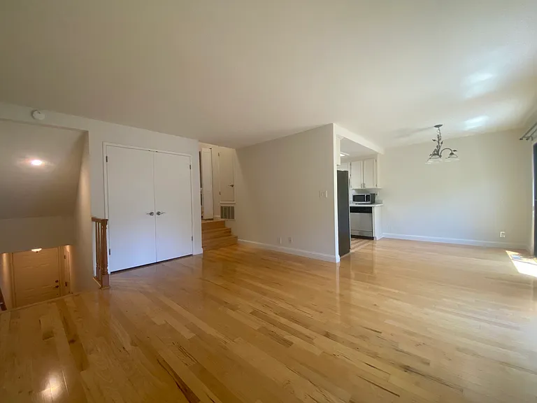 2446 Michele Jean Way — Photo 6