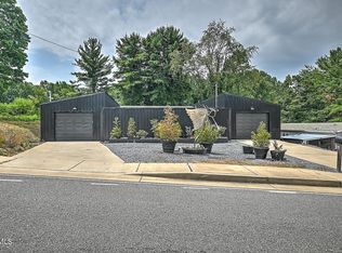 1907 Indian Ridge Rd, Johnson City, TN 37604