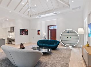 537 Mooring Line Dr, Naples, FL 34102