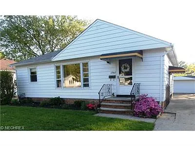 1748 Drenik Dr photo 1