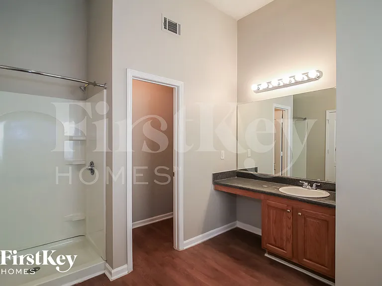 7424 Garnet Dr — Photo 14