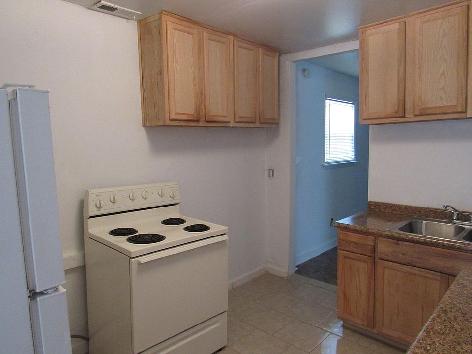 1st image of 4112 Williamson St #A