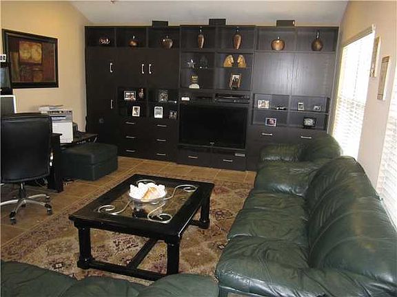 3rd image of 2119 Kimra Ln