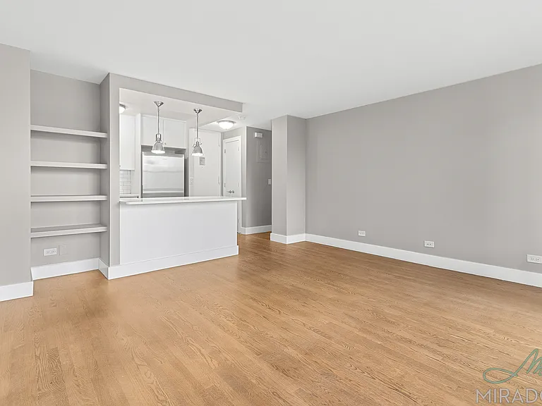330 E 39th St #36K — Photo 8