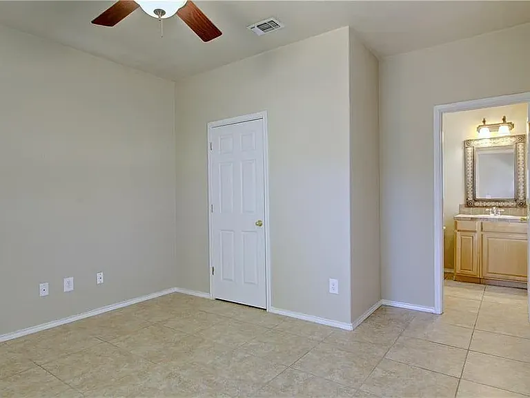 1104 Canyon Edge Dr #B — Photo 12