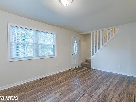 Living Room with view of front yard