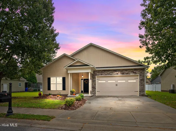 4316 Davencroft Village Drive, Winterville, NC 28590