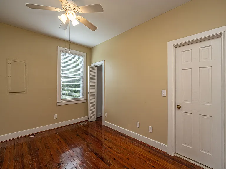 685 Folly Rd — Photo 25